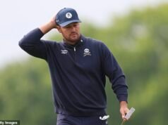 Momento, el intento de birdie de Bryson DeChambeu sale terriblemente mal mientras la estrella de LIV Golf sufre un comienzo de pesadilla en el Campeonato de la PGA