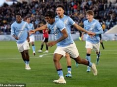 Man City gana la Copa FA Juvenil: el hijo de la leyenda de la Premier League inflige la última angustia al Man United mientras Pep Guardiola celebra el triunfo juvenil antes de viajar a Londres para la final de la Copa FA