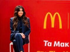 Los griegos atacan a Kimberly Guilfoyle mientras el embajador de Trump abre un McDonald’s en un país conocido por su cocina de clase mundial