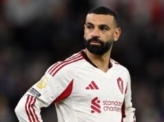 Mohamed Salah parece apuntar al técnico del Liverpool, Arne Slot, bajo presión, con una declaración explosiva: insiste en que el equipo ‘arruinado’ DEBE regresar al ‘fútbol de ataque heavy metal’ antes de despedirse de Anfield