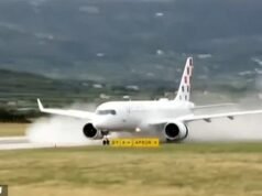 Pasajeros aterrorizados gritan cuando el avión abandona la pista durante un despegue abortado en el aeropuerto croata
