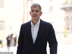 El nuevo jefe de la BBC, Matt Brittin, dijo al personal que “las decisiones difíciles son inevitables a medida que ahorramos” el primer día de su nuevo trabajo, pero que “el mundo necesita a la BBC más que nunca”.
