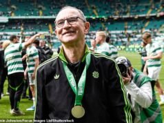 Martin O’Neill resta importancia a la invasión del campo del Celtic Park e insiste en que las escenas desagradables NO deshonraron el juego de Escocia… ¡a pesar de que su club ya se disculpó con sus rivales por el título, el Hearts!