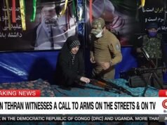Un video aterrador revela entrenamiento nocturno con AK-47 para mujeres y niños iraníes mientras el régimen planea una masacre escalofriante de su propio pueblo: “Deben matar a tantos como puedan”