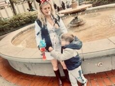 La glamorosa ex abogada fugitiva publica fotos de ella disfrutando de un viaje a Disneyland París cuando se revela que se mudó a Francia, a pesar de cuatro órdenes de arresto en el Reino Unido.