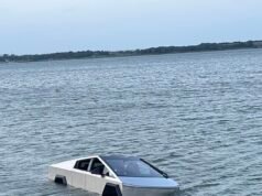 Conductor de Cybertruck en busca de emociones arrestado después de navegar por un LAGO usando el ‘modo de vadeo’ de Tesla