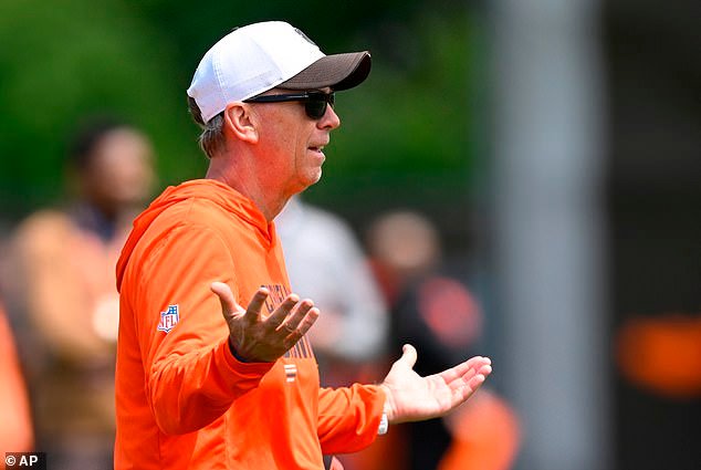 108774861-15837137-Todd_Monken_blasted_his_embarrassing_group_of_quarterbacks_after-a-2_177948195548.jpeg
