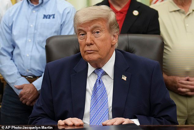 108787305-15841037-A_high_stakes_White_House_summit_with_Speaker_Mike_Johnson_and_t-a-1_177946067956.jpeg