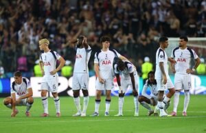 Un accidente automovilístico, una amenaza con arma de fuego, un capitán ausente, una larga lista de errores desafortunados… y por qué no actuaron en enero: esta es la historia interna de la peor temporada del Tottenham en medio siglo.