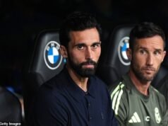 El entrenador del Real Madrid, Álvaro Arbeloa, dice que RENUNCIA y que no trabajará con José Mourinho, a pesar de ser uno de los compañeros del entrenador que regresa.