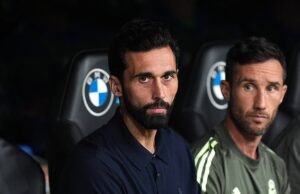 El entrenador del Real Madrid, Álvaro Arbeloa, dice que RENUNCIA y que no trabajará con José Mourinho, a pesar de ser uno de los compañeros del entrenador que regresa.