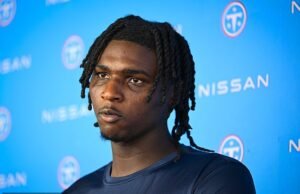 El mariscal de campo titular de la NFL revela una dramática pérdida de peso mientras el equipo elimina el ‘veneno’ atacado por RFK Jr.