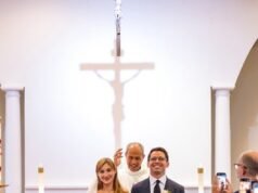 El controvertido candidato a gobernador de Florida, James Fishback, se casará con una mujer misteriosa pocas semanas después de separarse de su novia.