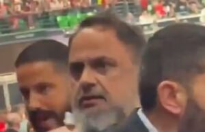 El propietario de Nottingham Forest, Evangelos Marinakis, se fue con una camiseta rota y moretones en la cara después de una pelea pública con el sobrino del primer ministro griego.