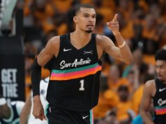 Victor Wembanyama establece récord de la NBA con 11 tapones en el primer partido de los Spurs contra los Timberwolves