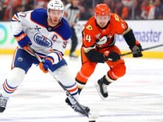 Connor McDavid dice que los Oilers, derrocados por los Ducks, eran “promedio”