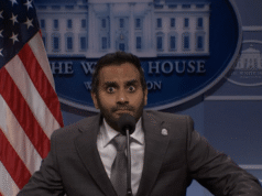Aziz Ansari interpreta a Kash Patel y niega haber bebido