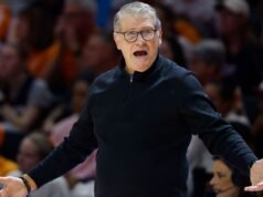 Auriemma reflexiona sobre la pelea con Staley: “Simplemente te sientes estúpido”