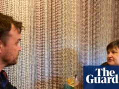 Cenando al otro lado de la acequia: “Creo que Starmer es un hombre muerto que camina. Eso no la convenció” | Vida y estilo