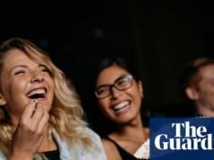 Se supone que debes estar callado en el cine. Entonces, ¿por qué los snacks hacen tanto ruido? | vida y estilo