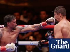 Usyk salva una agotadora victoria sobre Verhoeven con una parada de último minuto | Boxeo
