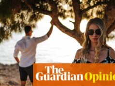 A las nuevas parejas que están “probando las turbulencias” en sus relaciones: relájense y disfruten de los buenos momentos | Emma Bedington