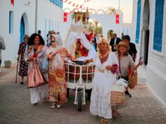 Los visitantes extranjeros regresan a la peregrinación judía en Túnez bajo estrictas medidas de seguridad