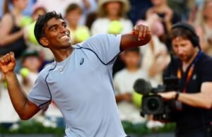 El jugador de origen indio Nishesh Basavareddy sorprende al séptimo favorito Taylor Fritz en el Abierto de Francia