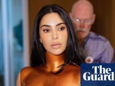 Armadura suave, pezones perforados: cómo el equipo de diseño de Londres creó el babero de la Met Gala de Kim Kardashian | Gala Met 2026
