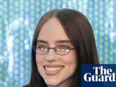 Billie Eilish dice que está haciendo ‘todo lo que puede’ para suprimir los tics del síndrome de Tourette | Billie Eilish