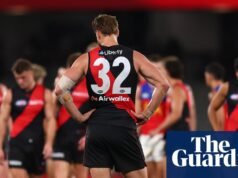 ‘Egoísta’, ‘tos’: la pizarra filtrada de Brisbane revela las brutales calificaciones del jugador de Essendon | AFL