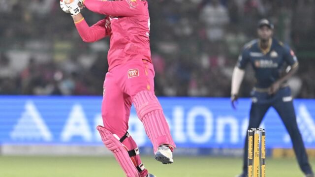 38_IPL_T20_MATCH_GT_RR_JAIPUR.jpg