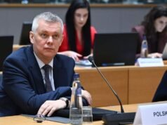 Polonia arresta a tres acusados de espiar para Rusia