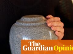 Había llegado el día de esparcir las cenizas de mi madre. ¿Qué podría salir mal? | Zoé Williams