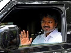 La principal esperanza del centro industrial de la India se muestra cautelosa mientras la estrella de cine Vijay se prepara para tomar las riendas