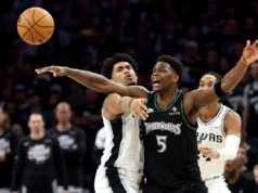 Dónde ver San Antonio Spurs vs. Minnesota Timberwolves Juego 4 de los playoffs de la NBA: transmisión en vivo, hora de inicio, canal de televisión, probabilidades para el domingo 10 de mayo