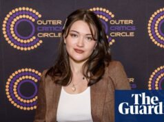‘Todos ustedes me molestan’: la estrella de Pitt, Isa Briones, les dice a los fanáticos ‘irrespetuosos’ que dejen de gritarle durante el espectáculo de Broadway | La fosa