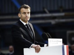 Macron visita África Oriental como parte de los esfuerzos para redefinir el papel de Francia en África