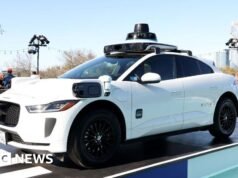 Waymo suspende los robotaxis en cinco ciudades de EE. UU. después de que los automóviles circulan por carreteras inundadas