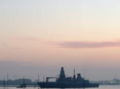 Reino Unido despliega un buque de guerra en Oriente Medio antes de una posible misión a Ormuz