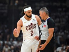 Max Strus le da un cabezazo al azar a Scottie Barnes en el Juego 7 Cavaliers-Raptors, tuvo suerte de evitar la flagrante expulsión de 2
