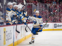 Se informa que los Sabres se hospedaron en el hotel antes de recibir a los Canadiens para el Juego 7 en medio de dificultades en el juego en casa.