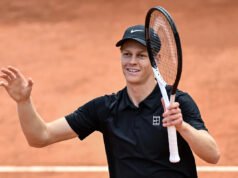 Jannik Sinner vence a Casper Ruud para ganar el Abierto de Italia, uniéndose a Novak Djokovic como el único hombre en ganar los 9 títulos Masters 1000