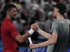 Jannik Sinner iguala el récord de Novak Djokovic con victoria en octavos de final del Abierto de Italia