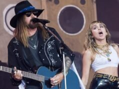Billy Ray Cyrus reacciona al Paseo de la Fama de Miley después de su reunión