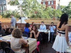 ¿Qué es de la granja a la mesa? Cómo el movimiento conecta las granjas, los alimentos y las personas