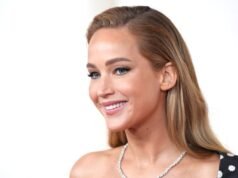 Las zapatillas Mary Jane de Jennifer Lawrence son los zapatos it-girl de la primavera