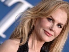 Los pantalones casuales de Nicole Kidman son el truco de viaje más elegante