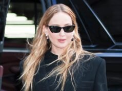 El look veraniego con mono floral de Jennifer Lawrence está en Amazon