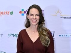 La maternidad ‘cambió’ la forma en que Hilary Swank ve la ‘disciplina’